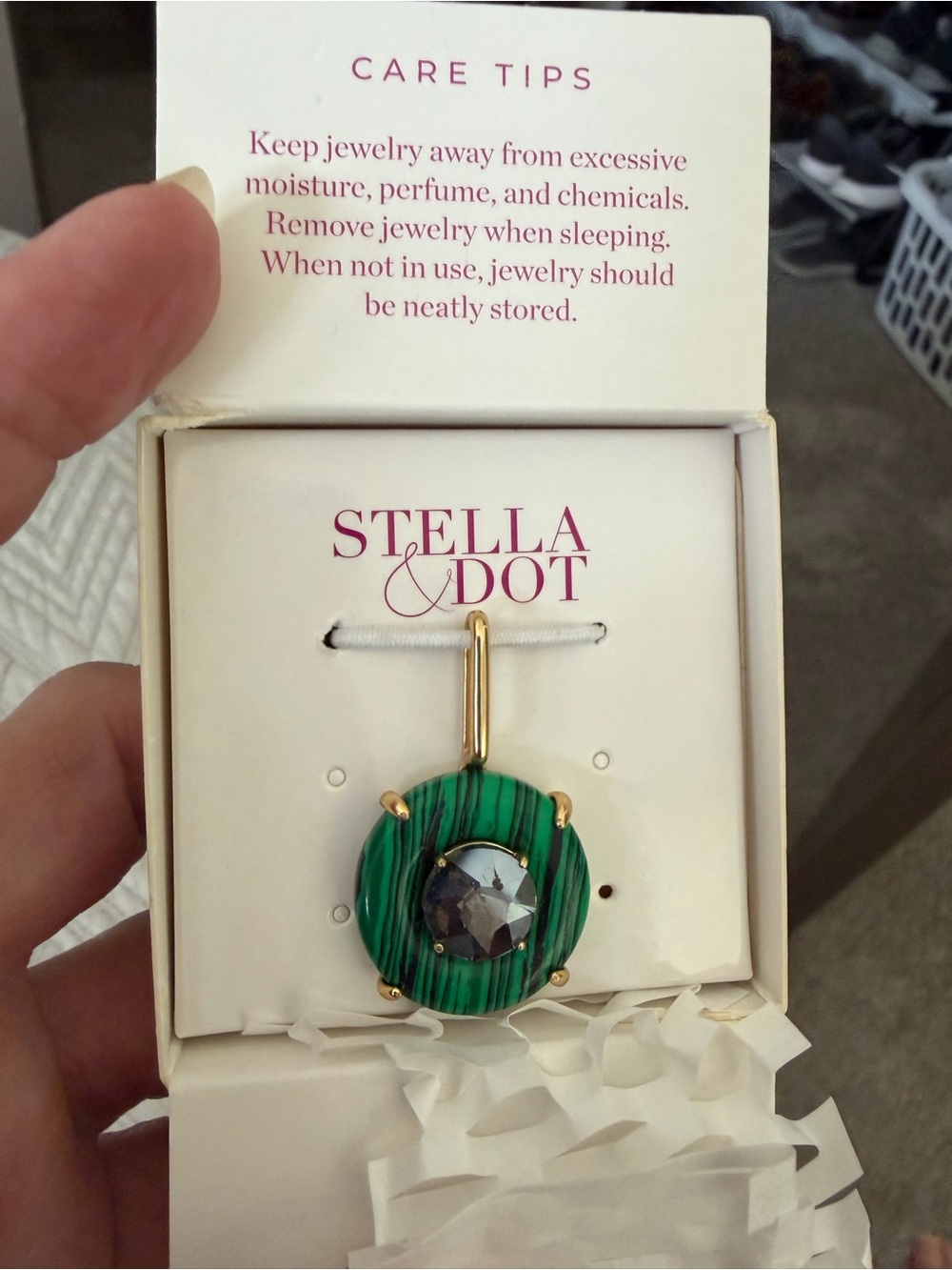 Stella & Dot Green Malachite Pendant Necklace with Faceted Stone